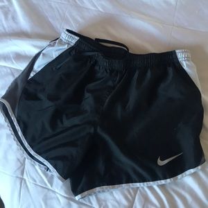 nike runner shorts